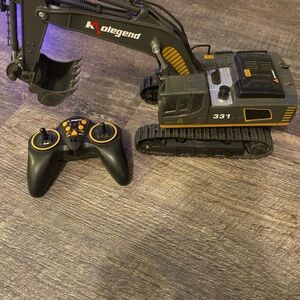 Kolegend Remote Control Excavator Toy Truck, 1/18 Scale with Remote